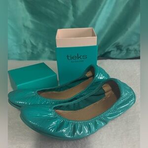 ❤️TIEKS❤️❤️ Blue Patent Size 7